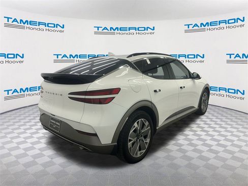 Used 2024 Genesis GV60 RWD image 5
