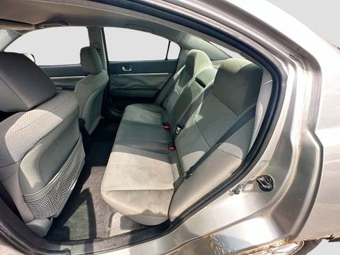 Used 2011 Mitsubishi Galant FWD image 23