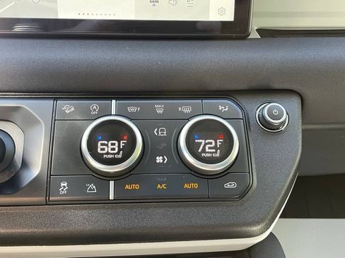 Used 2023 Land Rover Defender 110 S AWD/4WD image 34