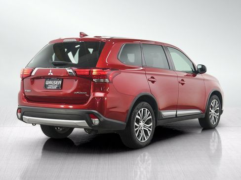 Used 2017 Mitsubishi Outlander ES FWD image 5