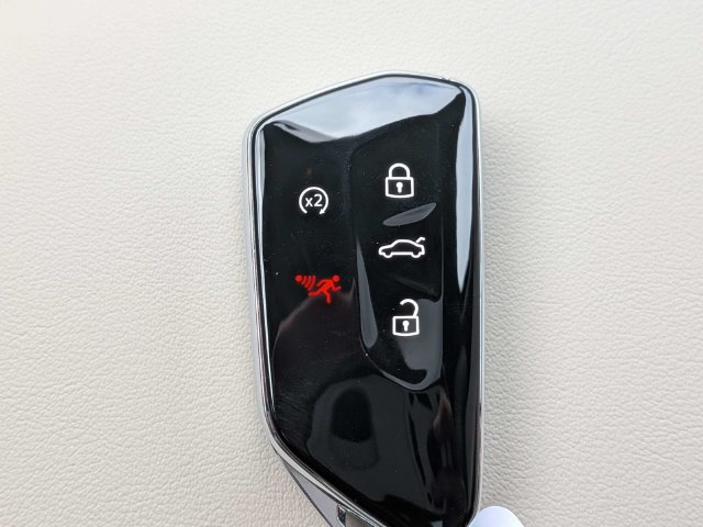 New 2026 Volkswagen Atlas SE FWD image 31