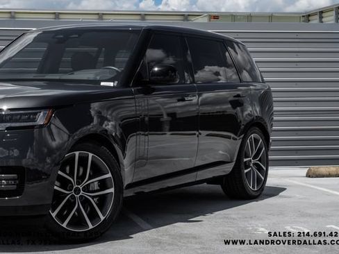 New 2026 Land Rover Range Rover Long Wheelbase SE AWD/4WD image 4