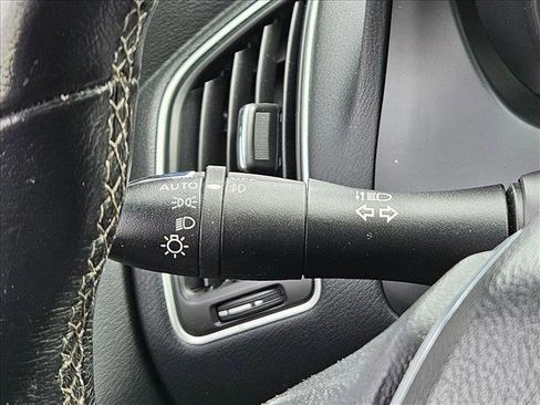 Used 2019 INFINITI Q60 3.0t Luxe image 15