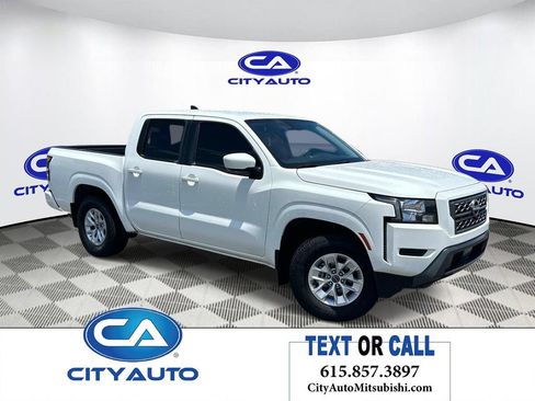 Used 2024 Nissan Frontier SV RWD image 1