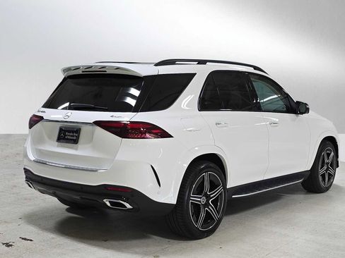 New 2026 Mercedes-Benz GLE 450e 4MATIC image 3