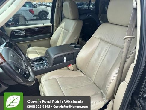 Used 2015 Lincoln Navigator L 4WD w/ Equipment Group 101A Reserve image 13