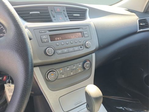 Used 2013 Nissan Sentra S image 21