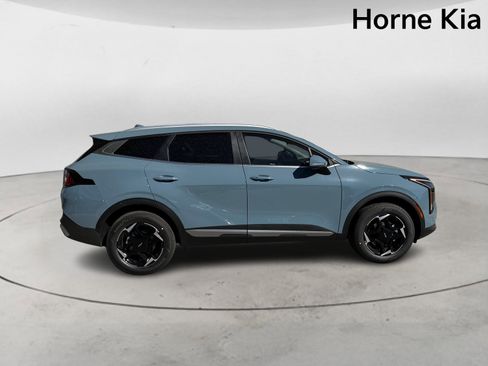 New 2026 Kia Sportage EX image 3