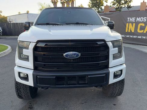 Used 2015 Ford F150 Lariat w/ Equipment Group 502A Luxury image 3