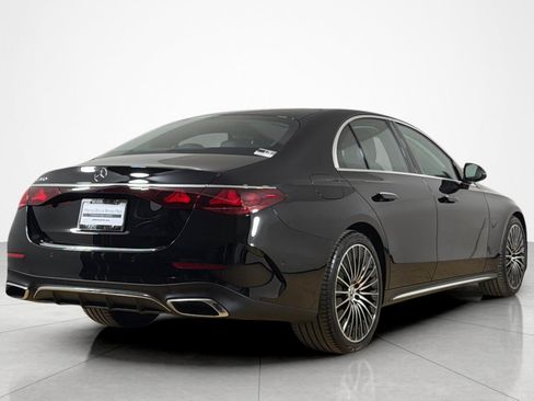 Used 2026 Mercedes-Benz E 350 Sedan image 5