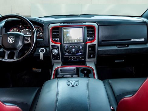 Used 2017 RAM 1500 Rebel AWD/4WD image 10