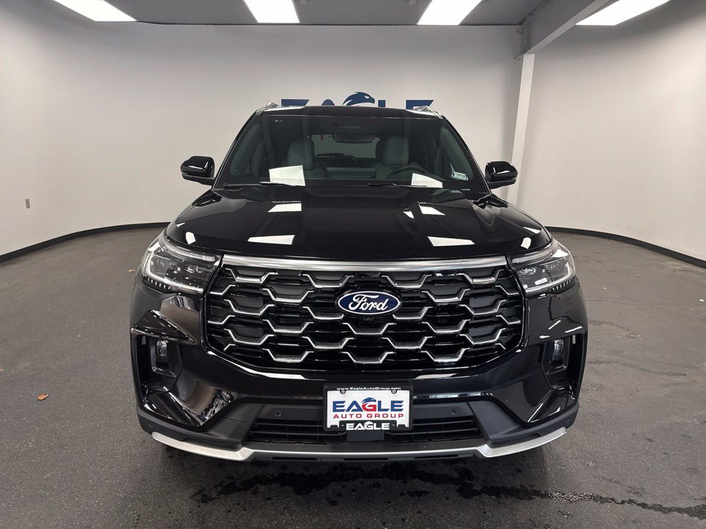 New 2027 Ford Explorer Platinum w/ 3.0L Ultimate Package AWD/4WD image 3