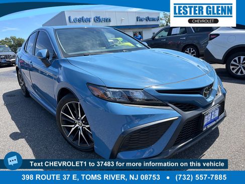 Used 2024 Toyota Camry SE w/ Blackout Package (TMS) AWD/4WD image 1