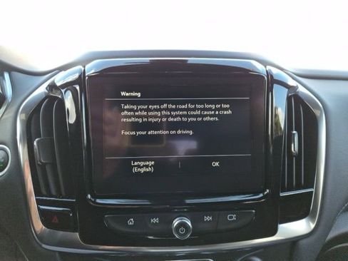 Used 2024 Chevrolet Traverse LT w/ LPO, Floor Liner Package image 23