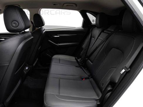 Used 2023 VinFast VF 8 Eco AWD/4WD image 40