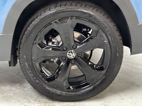 New 2026 Volkswagen Taos SEL AWD/4WD image 25