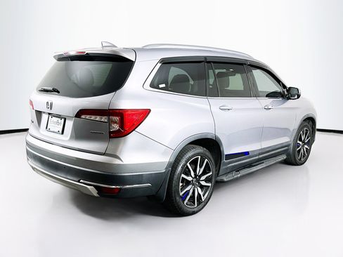 Used 2019 Honda Pilot Touring image 9