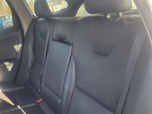 Used 2015 Volvo XC60 T6 Platinum w/ Climate Package image 32