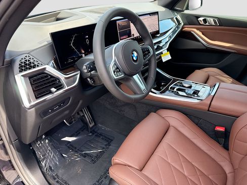 New 2026 BMW X5 xDrive40i w/ M Sport Package AWD/4WD image 27