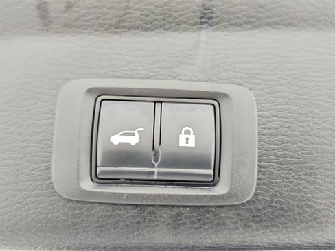 Used 2024 Mitsubishi Outlander Ralliart image 31