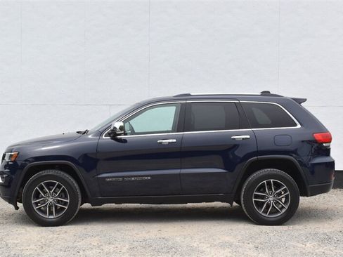 Used 2017 Jeep Grand Cherokee Limited w/ Luxury Group II AWD/4WD image 9
