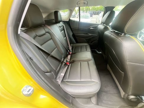 Used 2025 Chevrolet Trax ACTIV w/ Driver Confidence Package FWD image 26