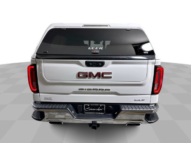 Used 2022 GMC Sierra 1500 SLT w/ SLT Premium Plus Package AWD/4WD image 7