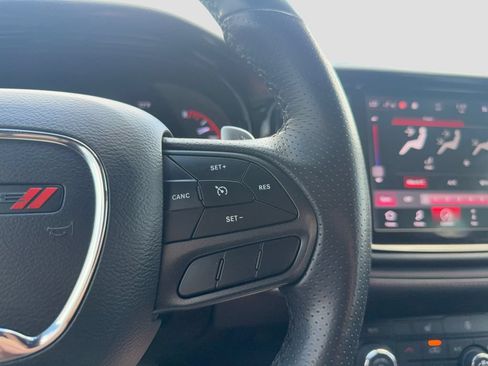 Used 2022 Dodge Durango R/T w/ Blacktop Package AWD/4WD image 16