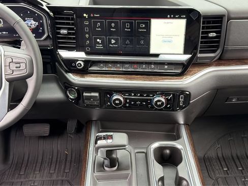 New 2026 GMC Sierra 1500 Elevation w/ Elevation Premium Package AWD/4WD image 18