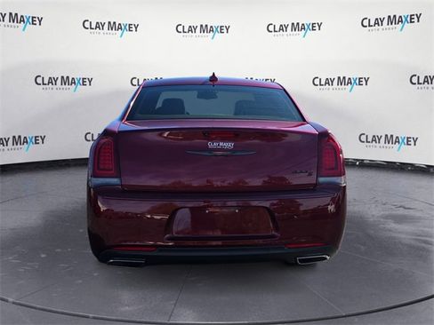 Used 2021 Chrysler 300 S image 4