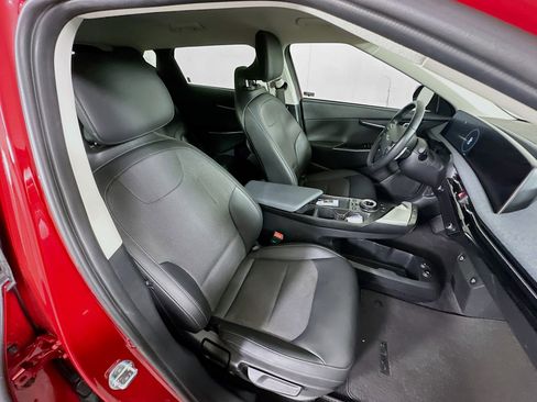 Used 2024 Kia EV6 Light RWD image 30