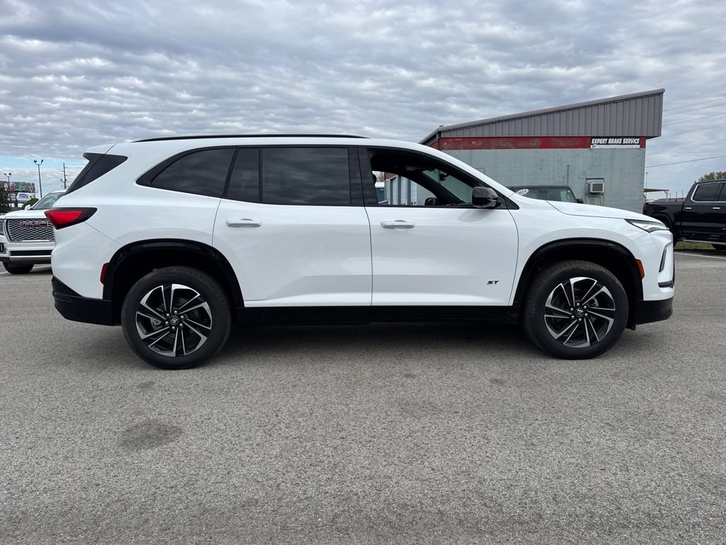 New 2026 Buick Enclave Sport Touring w/ Power Package FWD image 7