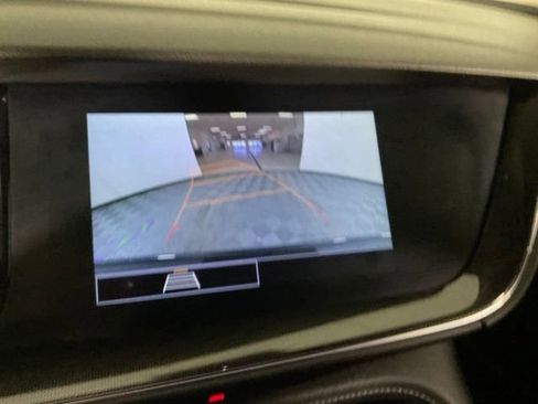 Used 2021 Buick Envision Preferred image 12