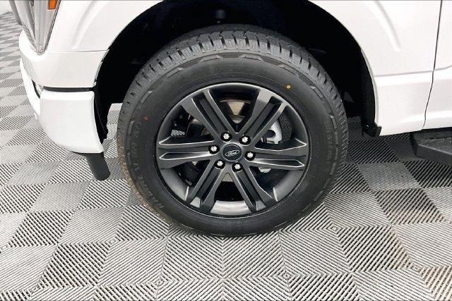 Used 2022 Ford F150 Lariat w/ Equipment Group 502A High AWD/4WD image 10