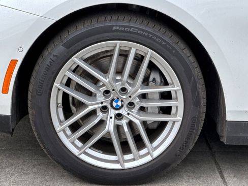 Used 2025 BMW 530i xDrive image 23