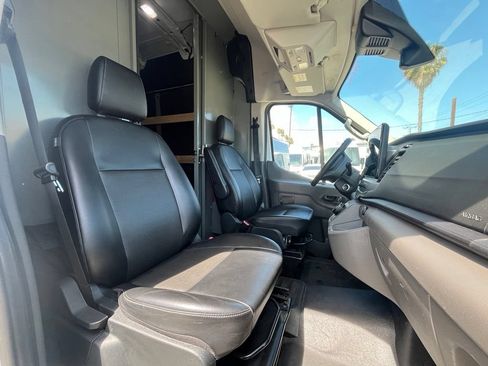 Used 2022 Ford E-Transit 148 High Roof w/ Load Area Protection Package RWD image 14