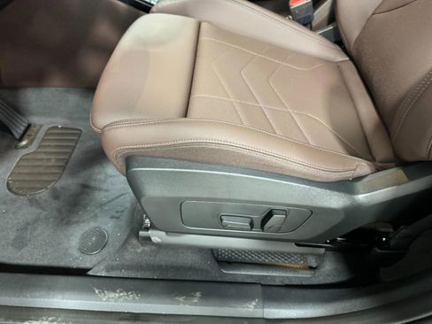 Certified 2025 BMW X1 xDrive28i w/ Technology Package image 28