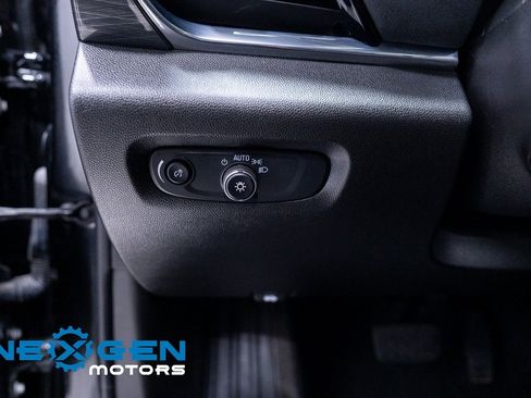 Used 2023 Chevrolet Traverse High Country image 20