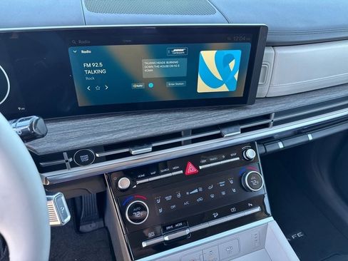 New 2026 Hyundai Santa Fe Limited image 9