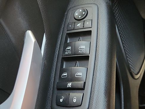 Used 2024 RAM 1500 Big Horn AWD/4WD image 17