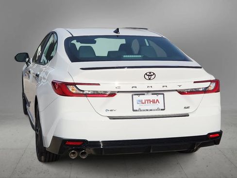 New 2026 Toyota Camry Hybrid image 7