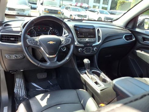 Used 2020 Chevrolet Equinox Premier FWD image 13