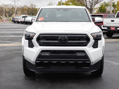 New 2026 Toyota Tacoma SR5 AWD/4WD image 2