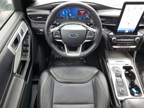 Certified 2022 Ford Explorer ST w/ Equipment Group 401A image 12