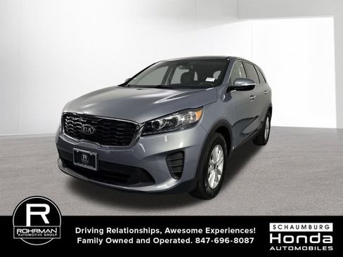 Used 2020 Kia Sorento LX AWD/4WD image 2