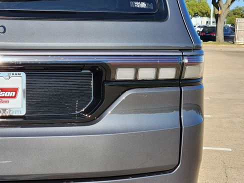 New 2026 Jeep Grand Wagoneer Limited AWD/4WD image 16