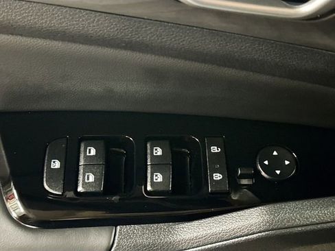 Used 2025 Kia Sportage X-Line image 18