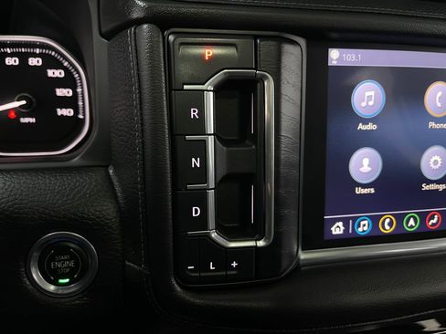 Used 2021 GMC Yukon Denali w/ Advanced Technology Package image 30