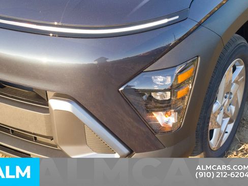 Certified 2026 Hyundai Kona SE image 9
