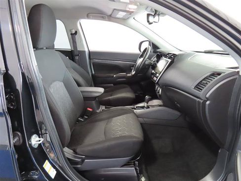 Used 2020 Mitsubishi Outlander Sport SE FWD image 24